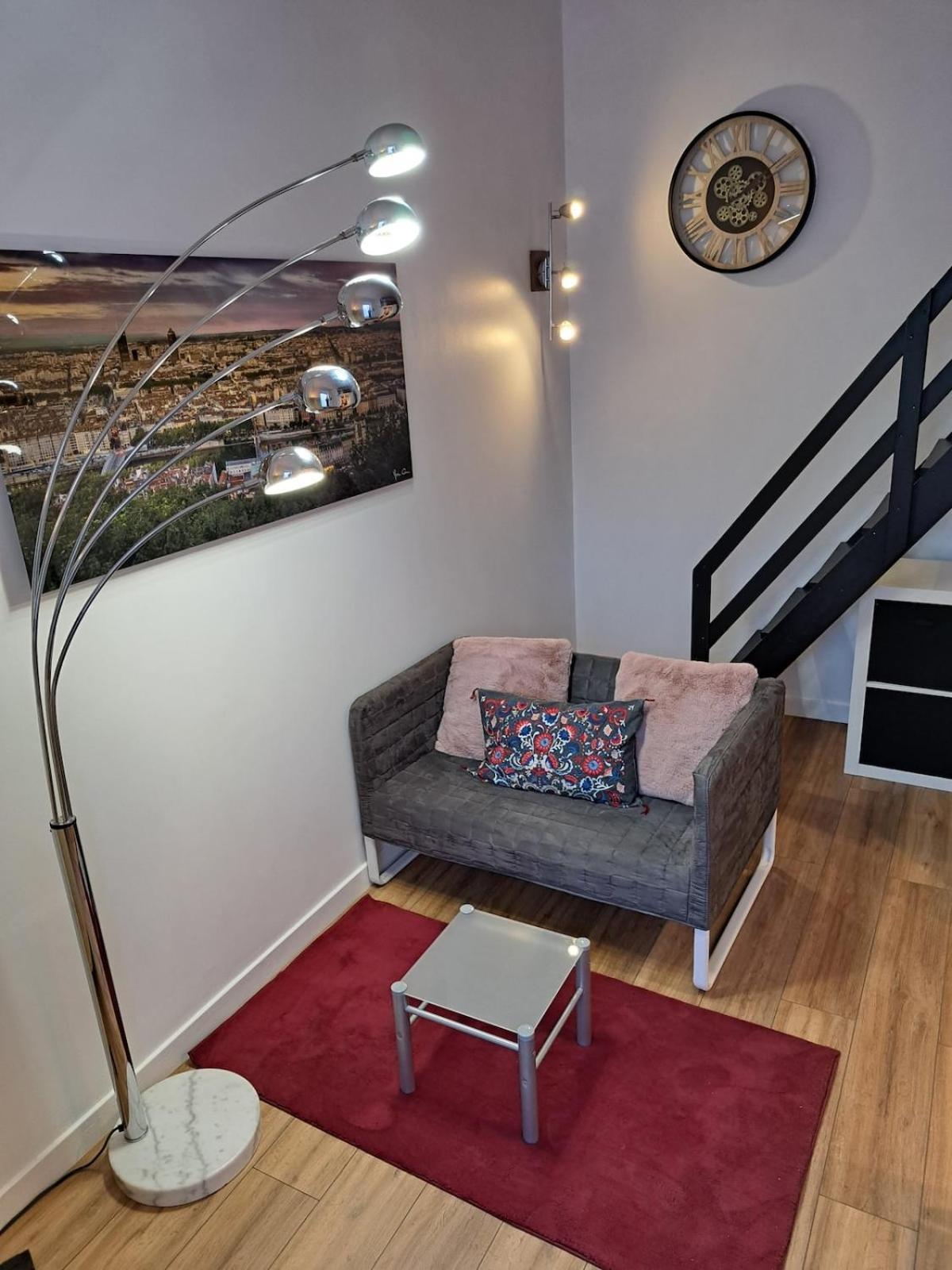 Studio Cosy Entierement Renove A Deux Pas De Lyon Fontaines-sur-Saone Exterior foto